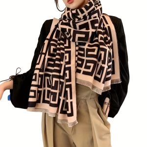 Women'S Jacquard Scarf, Soft Polyester, Fashionable Tassel Design, Autumn/Winter Warmth, Elegant Style, Non-Stretch, Hand Wash/Dry Clean, Casual Outdoor Accessory