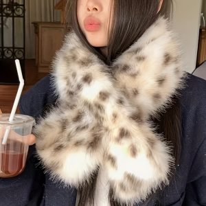 Chic Leopard Print Plush Scarf - Cozy & Warm Winter Neck Warmer, Fashionable Cross-Tie Design for Women